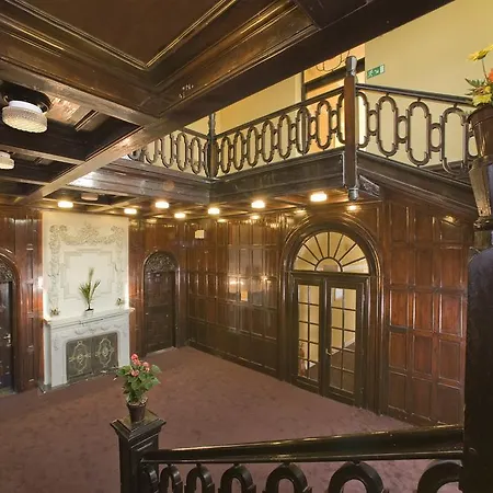 Zámeček Hotel 4*