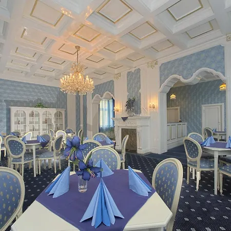 Zámeček Hotel 4*